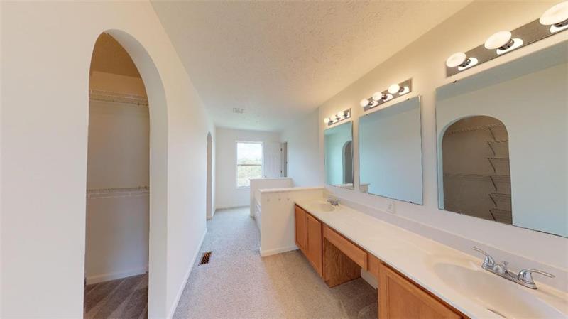 137 Walnut Drive McKees Rocks, PA 15136 - Photo 13 of 18 Gallery Image 13