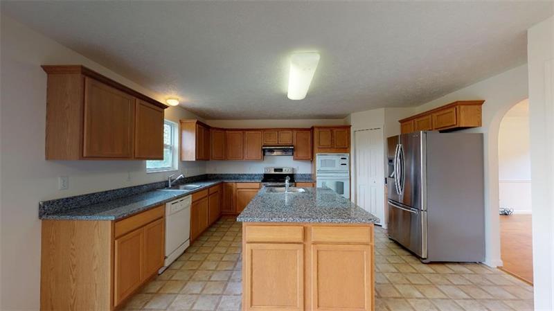 137 Walnut Drive McKees Rocks, PA 15136 - Photo 8 of 18 Gallery Image 8