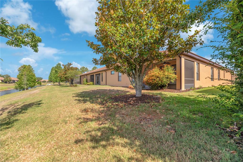 107 Shell Falls Drive Apollo Beach, FL 33572 - Photo 20 of 54
