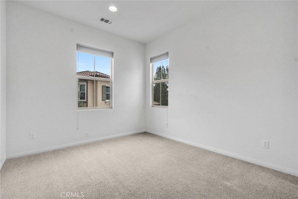 54 Visionary Irvine, CA 92618 - Photo 26 of 39 an empty room with windows