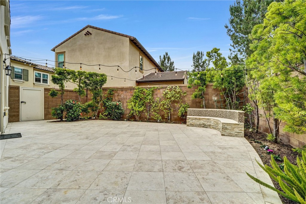 54 Visionary Irvine, CA 92618 - Photo 31 of 39 a view of a outdoor space
