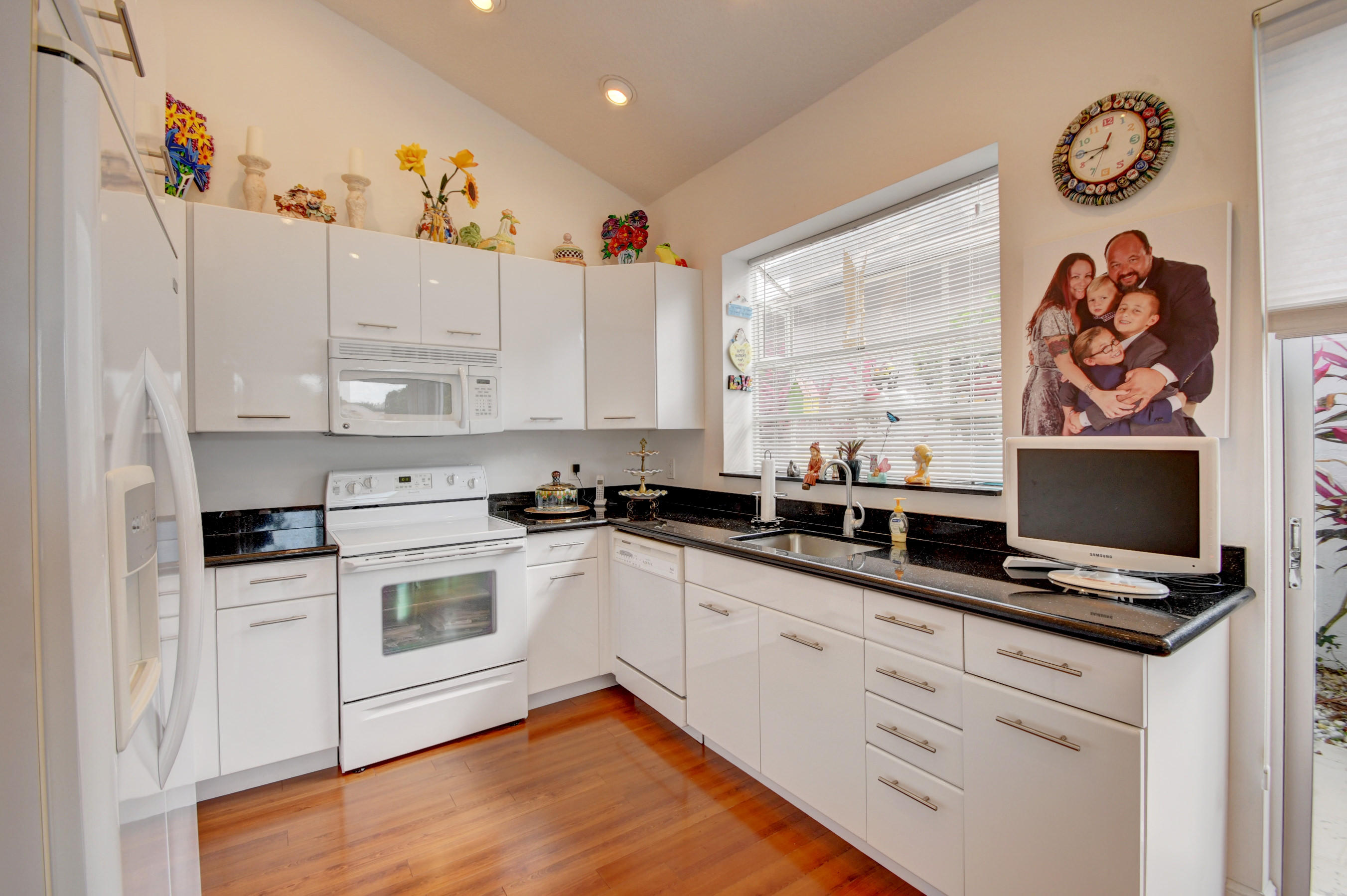 5286 Northwest 20th Avenue Boca Raton, FL 33496 - Photo 17 of 44 DSC_0938_39_40_41_42