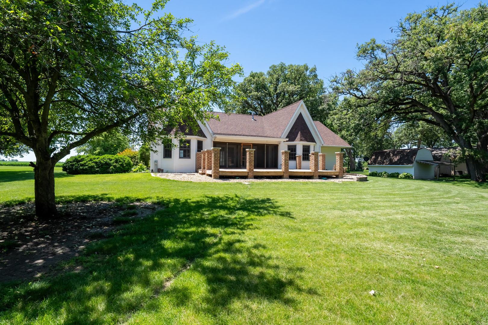 15863 East 2120 N Road Pontiac, IL 61764 - Photo 39 of 49