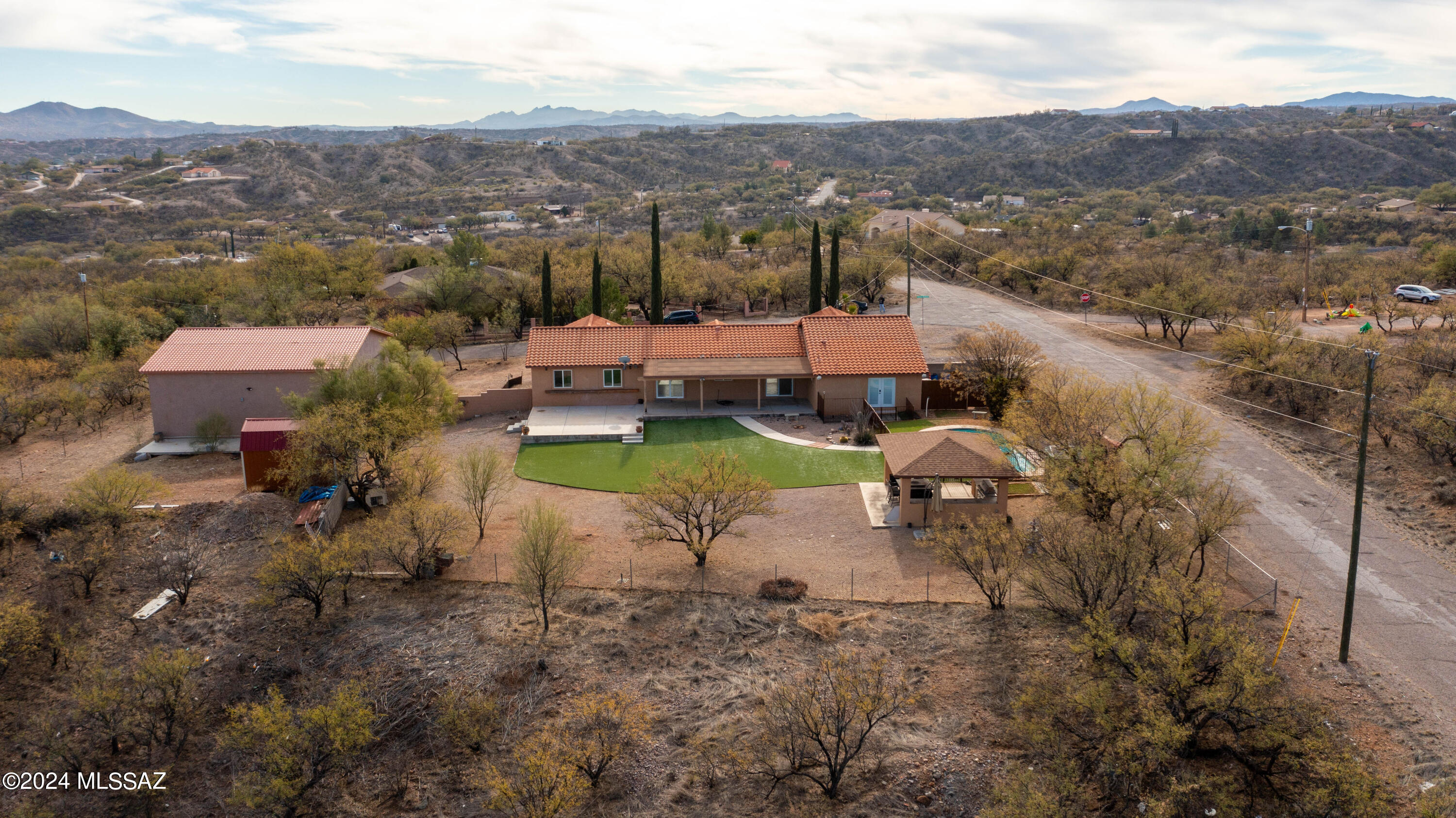 1043 Circulo Aventura Rio Rico, AZ 85648 - Photo 6 of 49