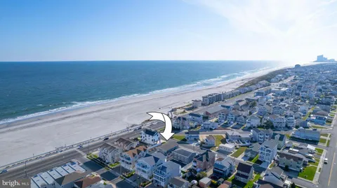 $574,900 | 229 10th Street North, Unit 2, Brigantine, NJ 08203