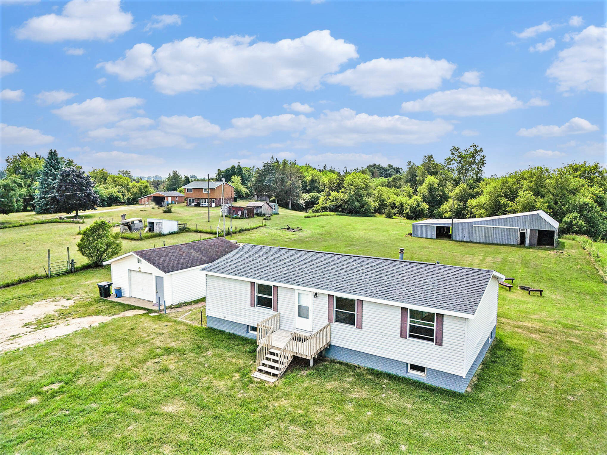 16340 Wheaton Road Cement City, MI 49233 - Photo 4 of 34 030_dji_0072