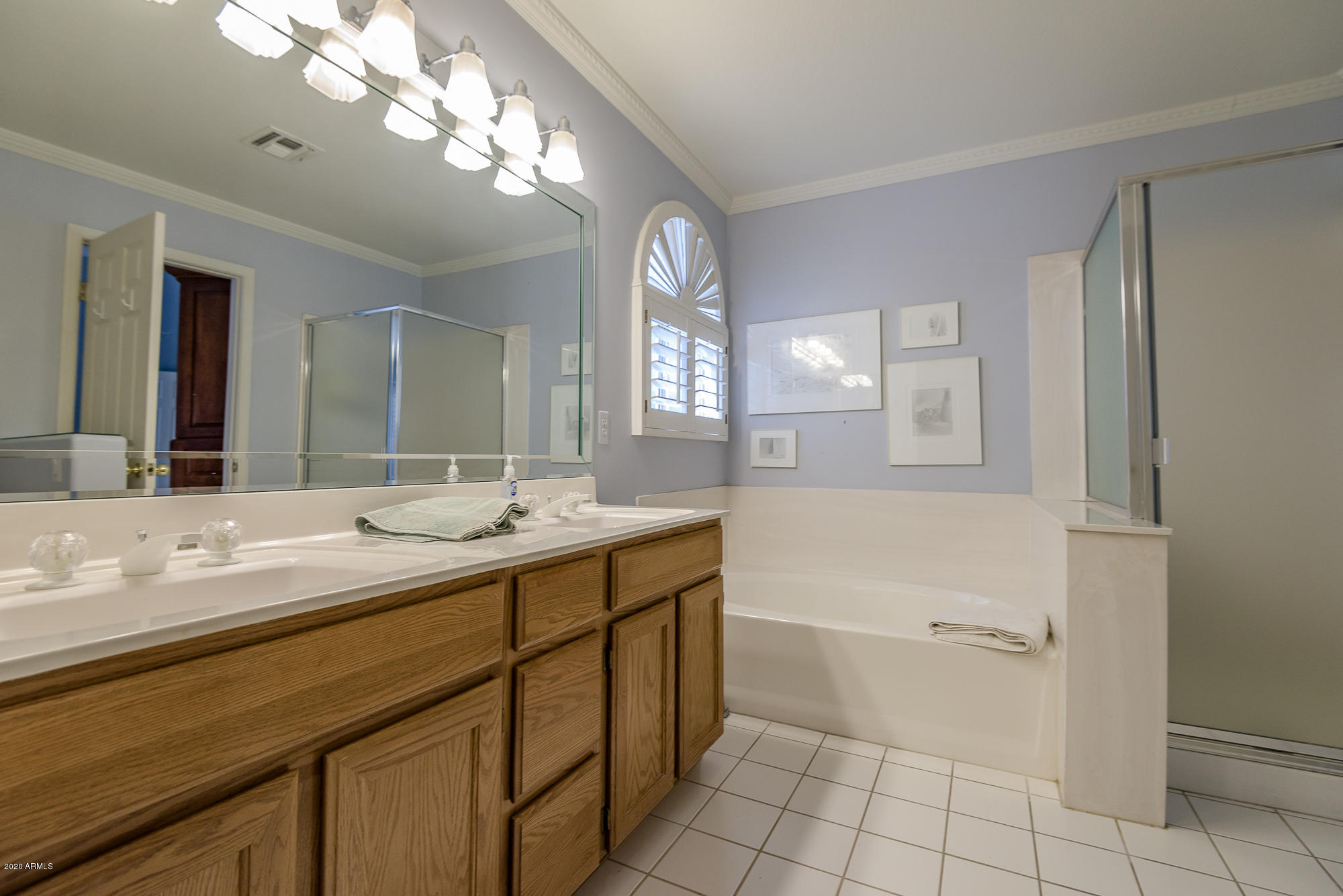 4521 East St John Road Phoenix, AZ 85032 - Photo 14 of 21 Master Bath