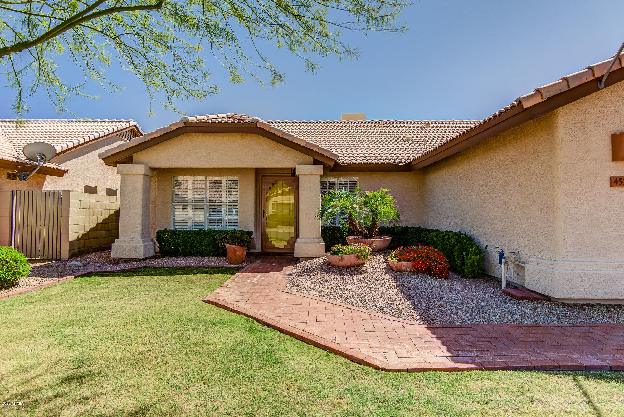 4521 East St John Road Phoenix, AZ 85032 - Photo 3 of 21 Front