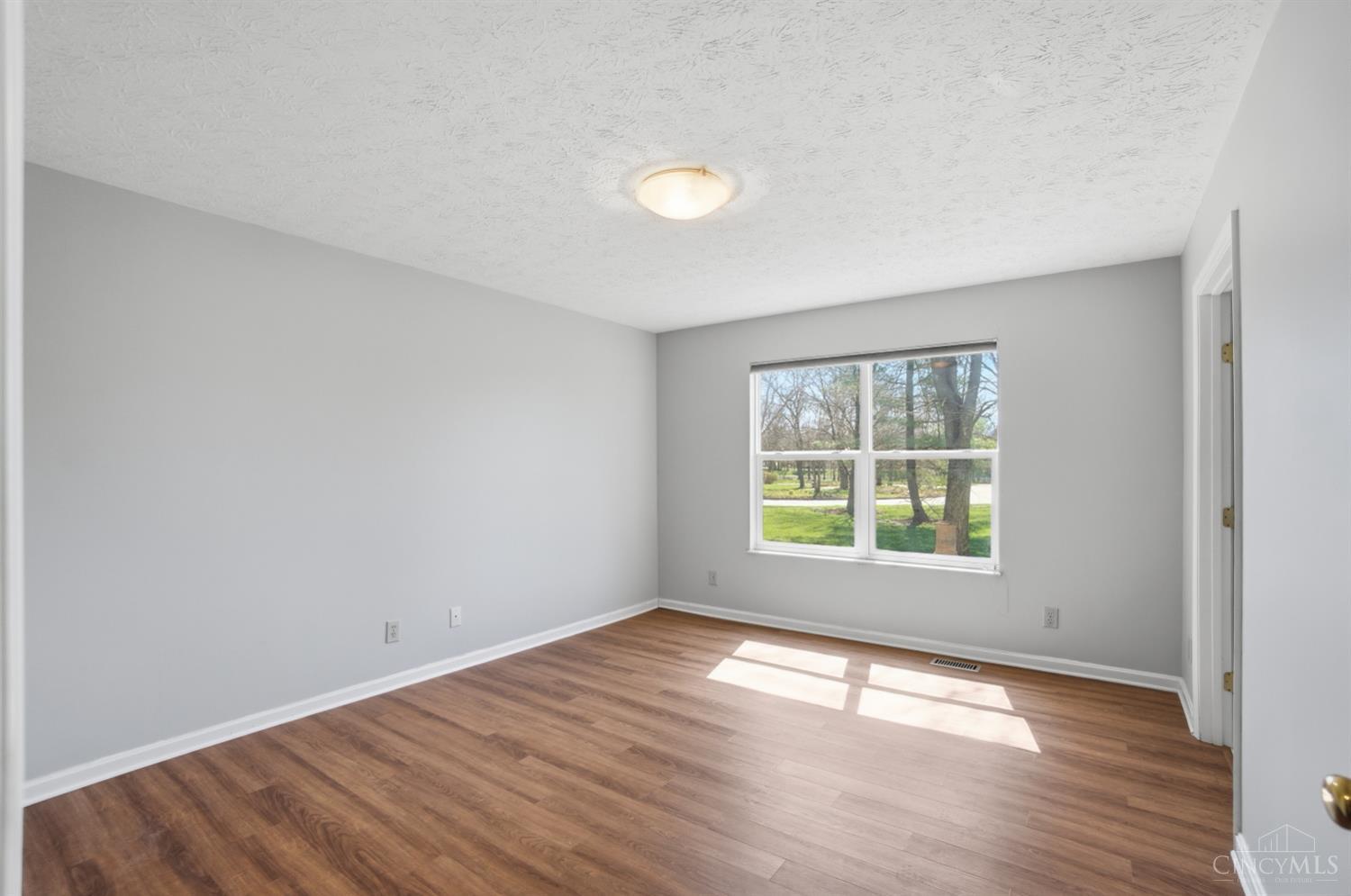1013 Raintree Lane Maineville, OH 45039 - Photo 15 of 42