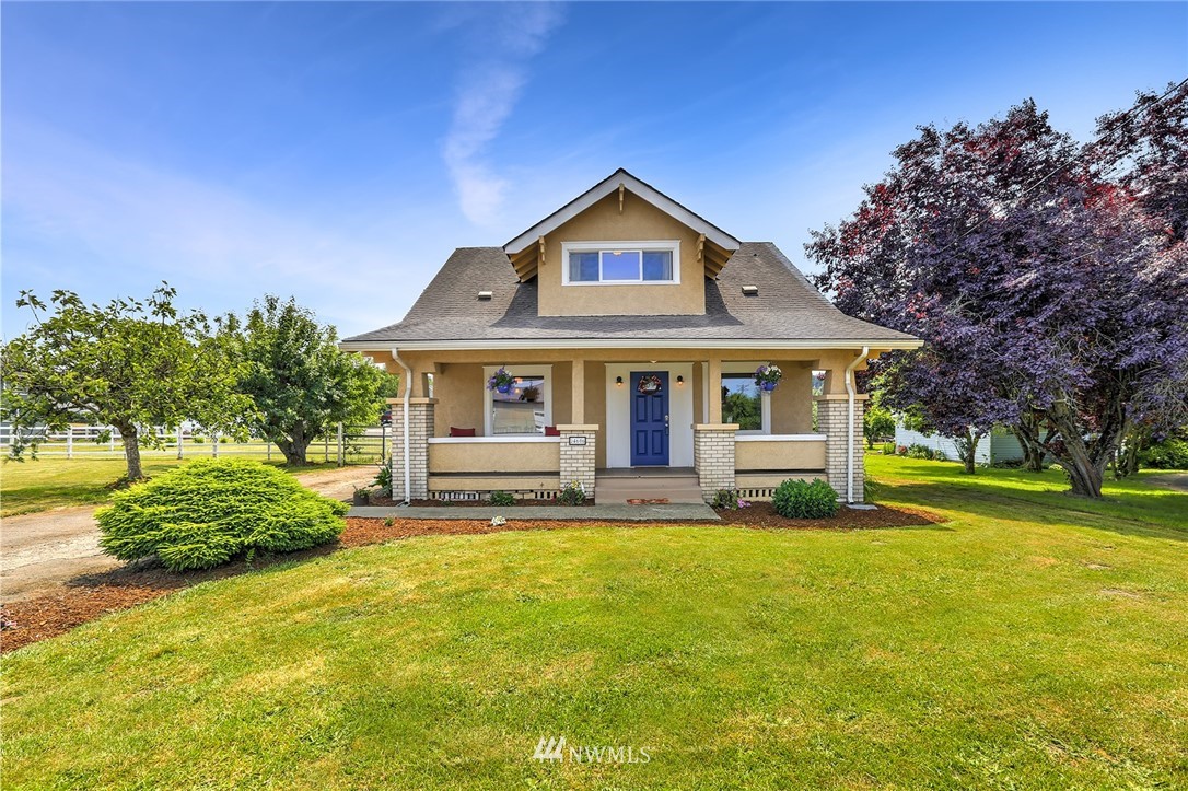 4606 Gay Road East Tacoma, WA 98443 - Photo 1 of 25