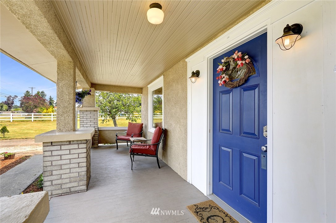 4606 Gay Road East Tacoma, WA 98443 - Photo 4 of 25