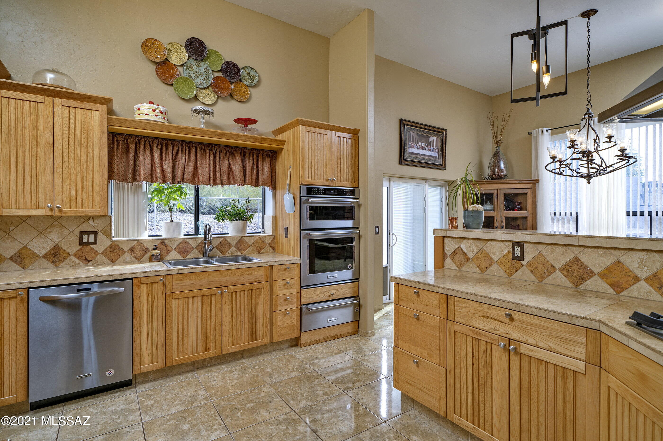 2705 South Mario Ranch Lane Tucson, AZ 85730 - Photo 6 of 35