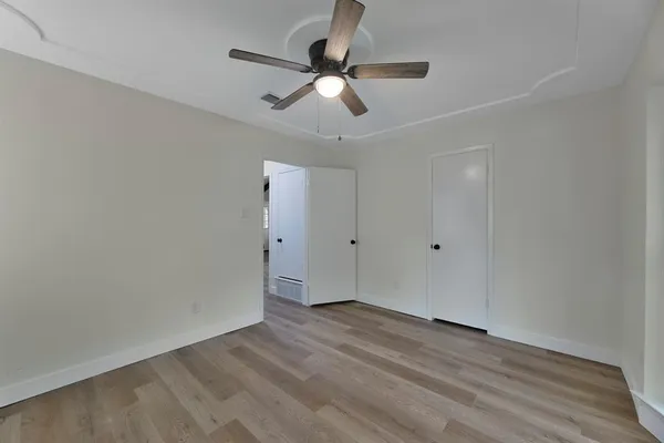 $2,350 | 5622 Woodhollow Drive, Arlington, TX 76016