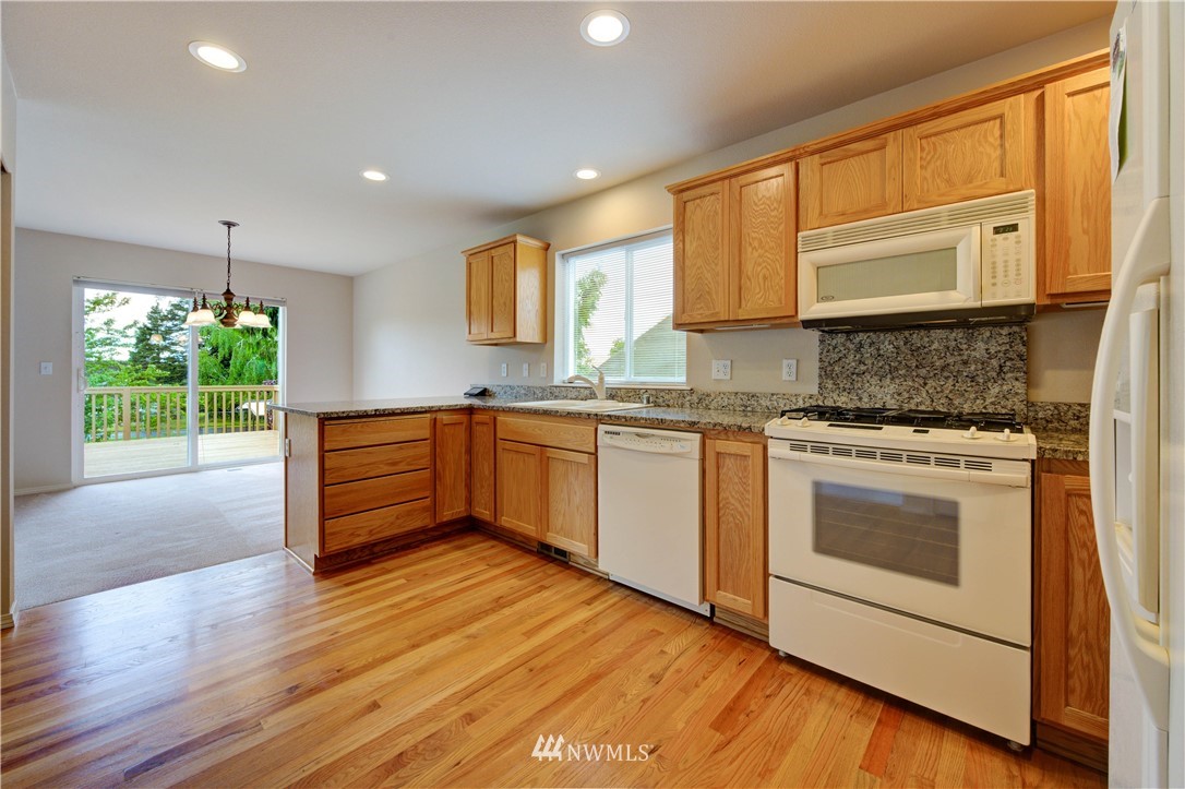 2605 Northwoods Loop Road Mount Vernon, WA 98273 - Photo 8 of 28 Gallery Image 8