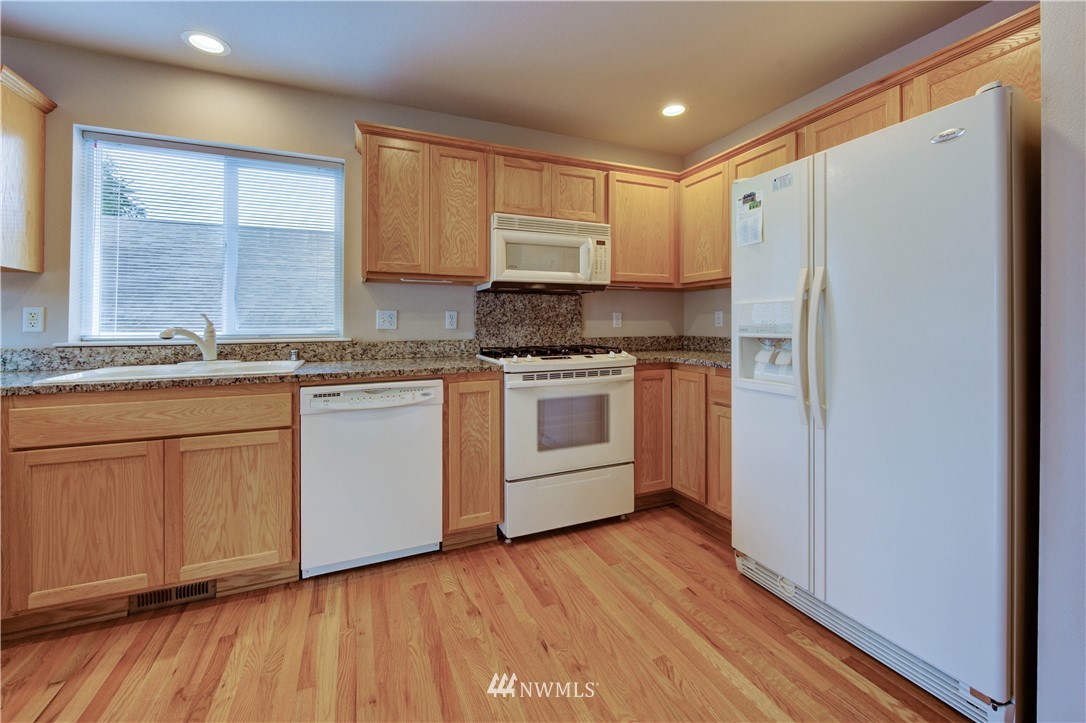 2605 Northwoods Loop Road Mount Vernon, WA 98273 - Photo 10 of 28 Gallery Image 10