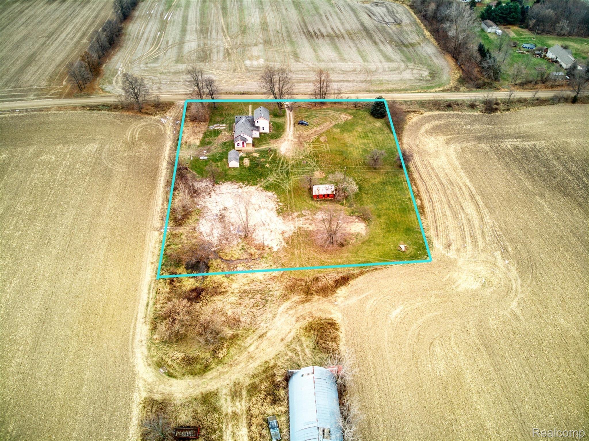 9800 West Sargent Road Fowlerville, MI 48836 - Photo 44 of 46 DJI_0715_5-2.jpg