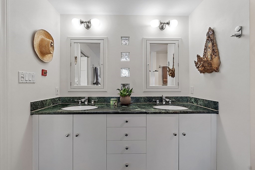 2 Robandy Road Andover, MA 01810 - Photo 30 of 42 Gallery Image 30