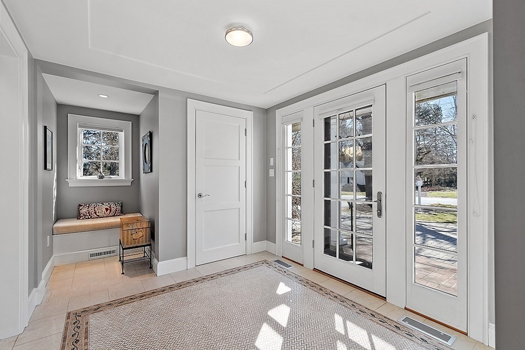 2 Robandy Road Andover, MA 01810 - Photo 9 of 42 Gallery Image 9
