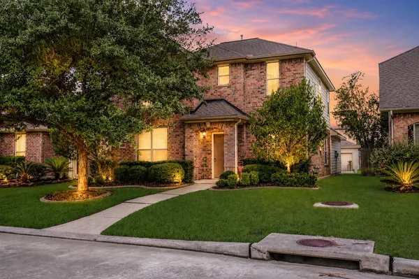 $2,300 | 17247 Mitchell Pass Lane, Humble, TX 77346