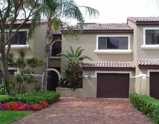 5552 North A N Ocean Ocean Ridge, Unit 2A Ocean Ridge, FL 33435 - Photo 1 of 15 Primary Photo
