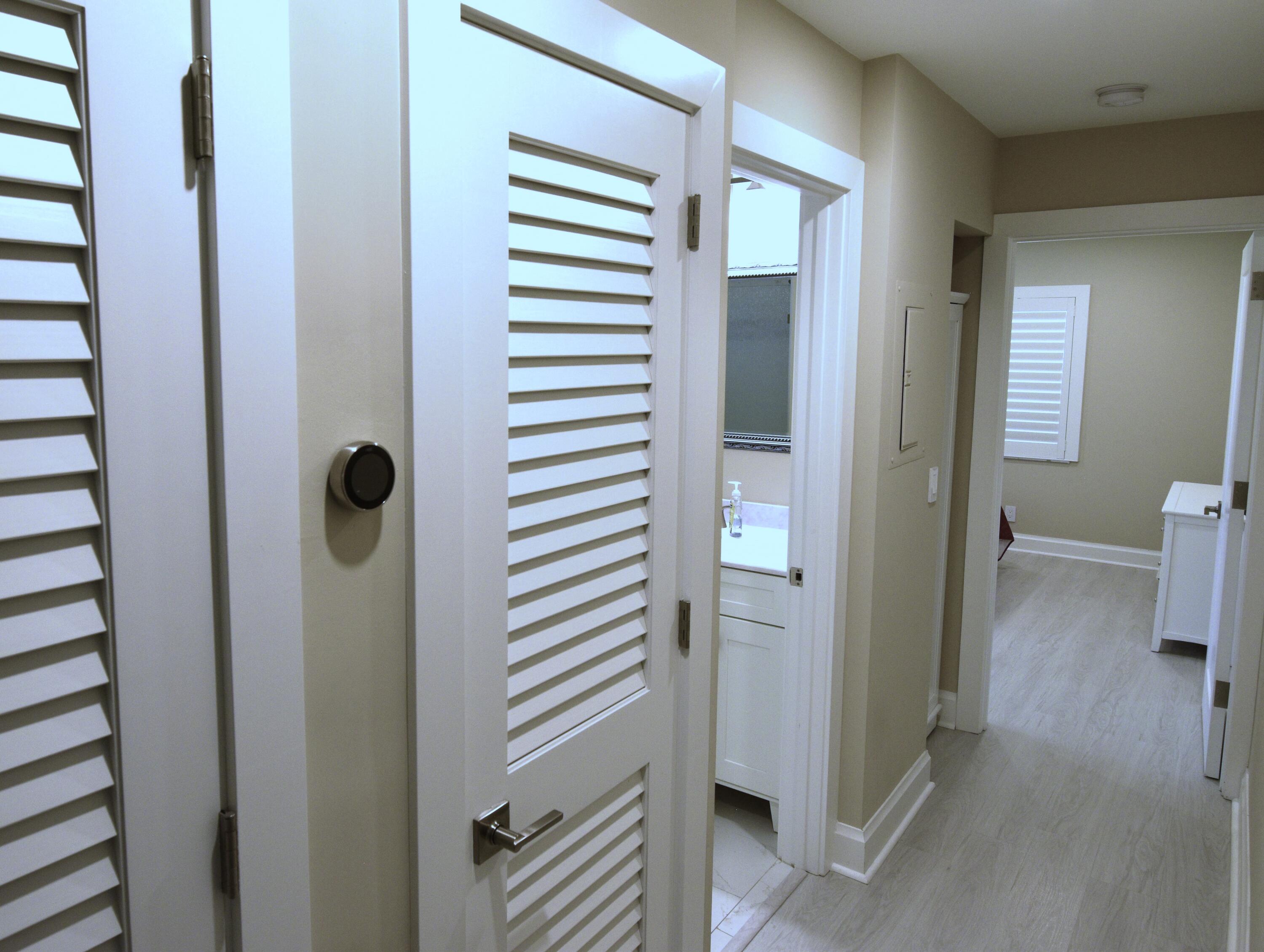 8103 Songbird Terrace Boca Raton, FL 33496 - Photo 22 of 39 a view of a bathroom from a bathroom
