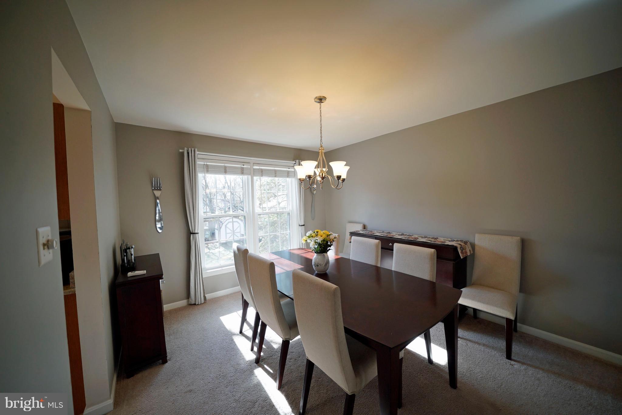 4304 Cub Run Road Chantilly, VA 20151 - Photo 11 of 27 DINING ROOM 2