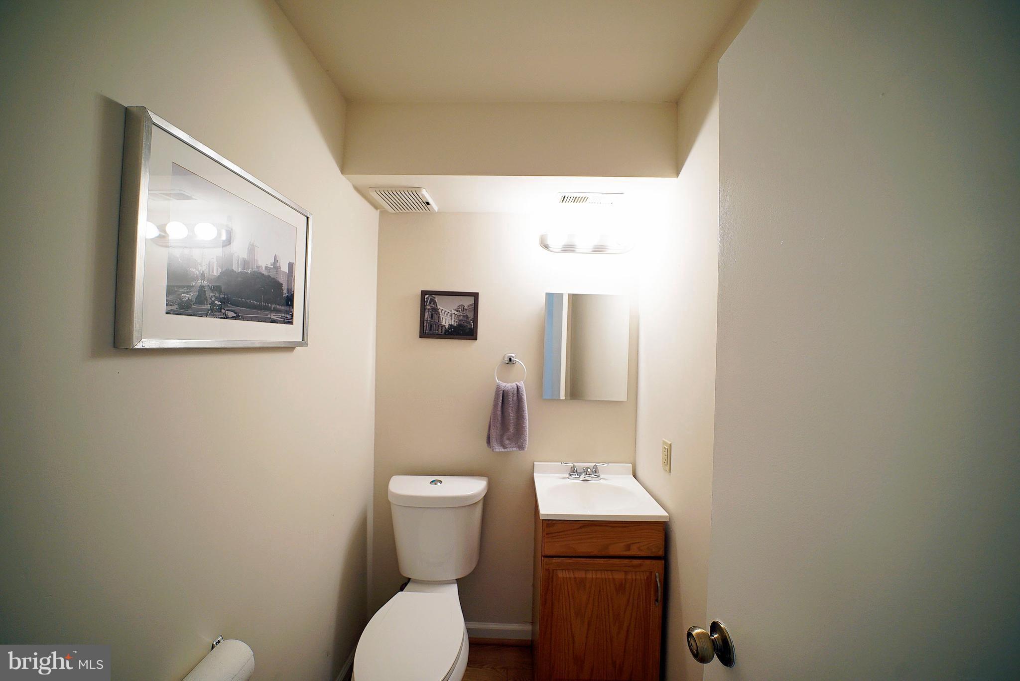 4304 Cub Run Road Chantilly, VA 20151 - Photo 26 of 27 LOWER LEVEL HALF-BATH