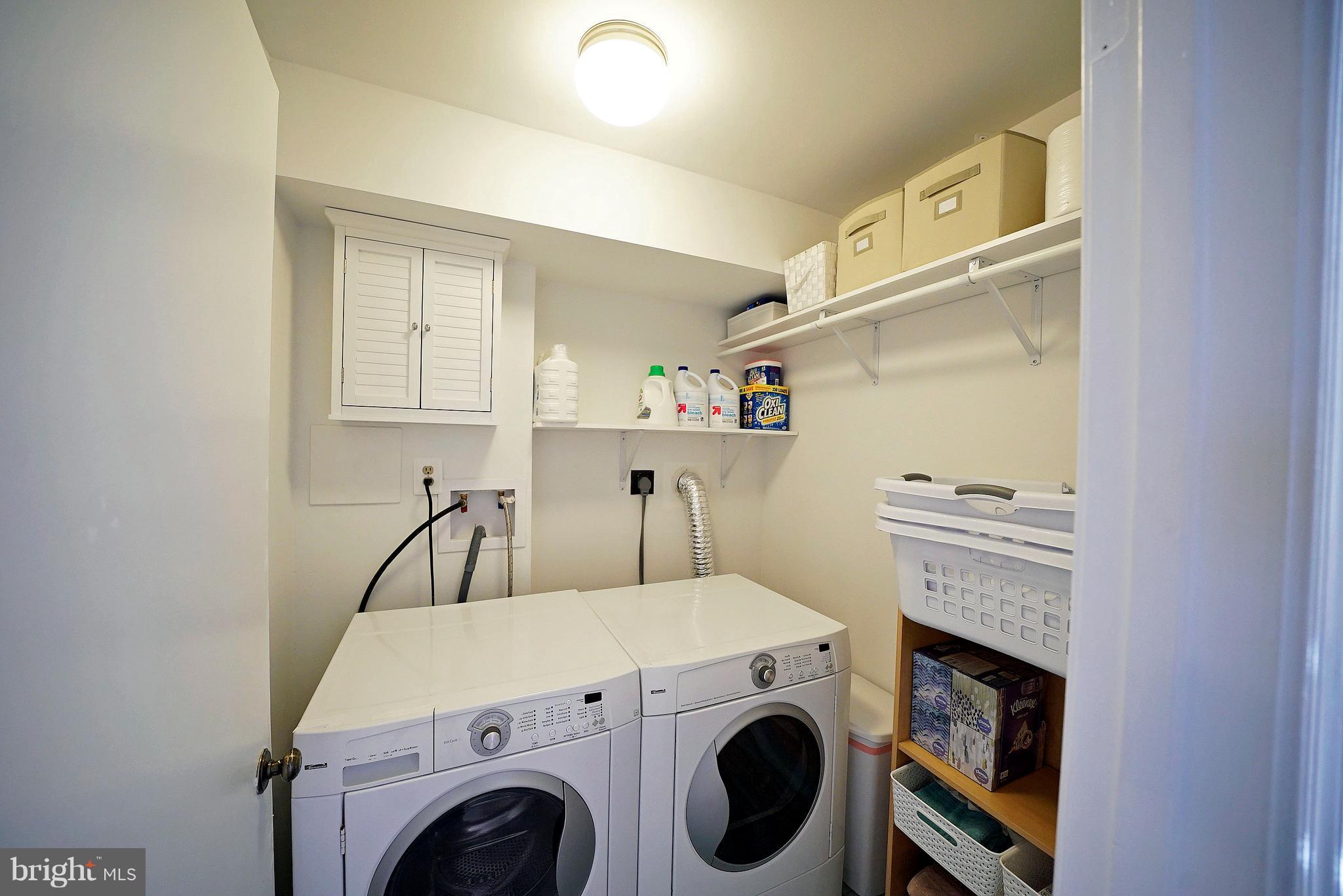 4304 Cub Run Road Chantilly, VA 20151 - Photo 27 of 27 LAUNDRY ROOM