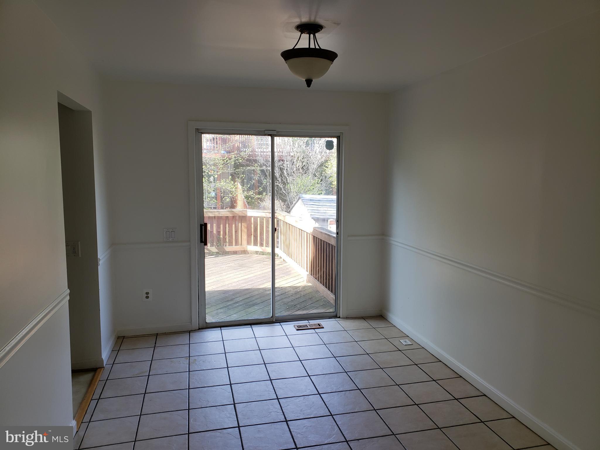 220 Gentlebrook Road Owings Mills, MD 21117 - Photo 6 of 25 DINING ROOM - TILE FLOOR