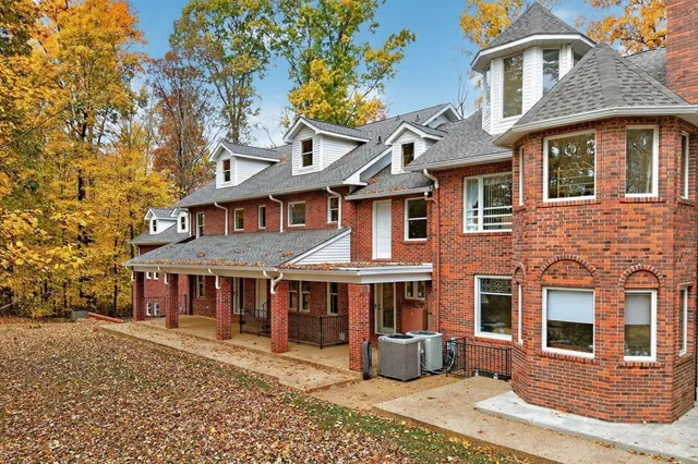 $2,500,000 | 6211 Rocky Point Road, Cookeville, TN 38506