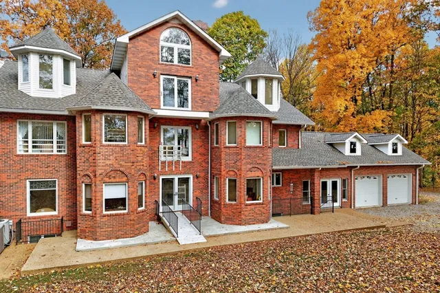 $2,500,000 | 6211 Rocky Point Road, Cookeville, TN 38506