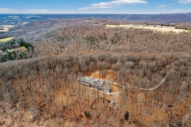 $2,500,000 | 6211 Rocky Point Road, Cookeville, TN 38506