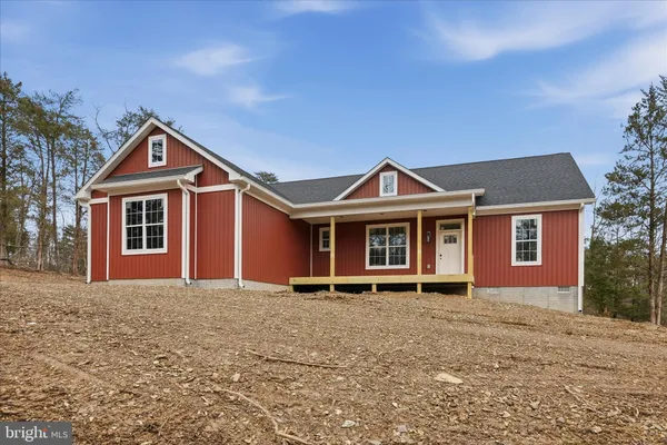 $615,000 | 831 Avanti Drive, Bunker Hill, WV 25413