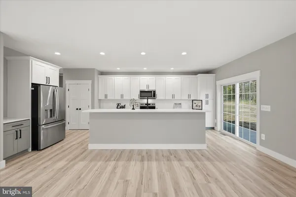 $599,900 | 831 Avanti Drive, Bunker Hill, WV 25413