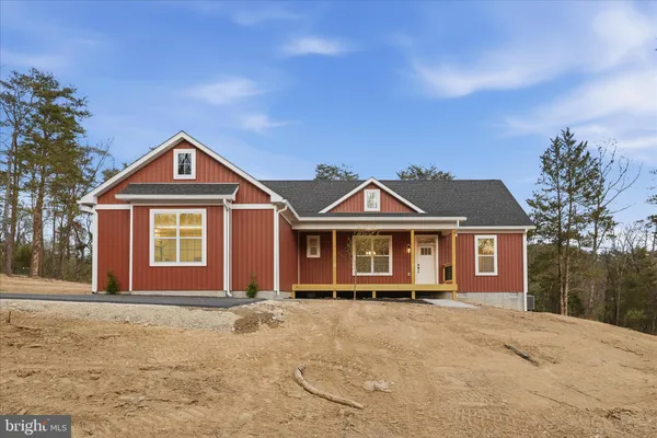 $599,900 | 831 Avanti Drive, Bunker Hill, WV 25413