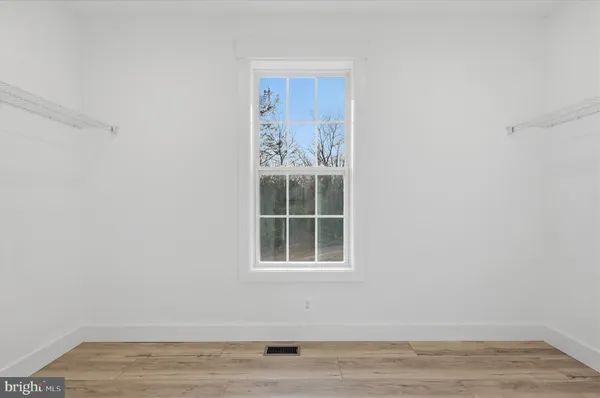 $599,900 | 831 Avanti Drive, Bunker Hill, WV 25413