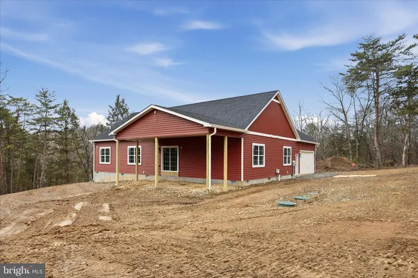 $599,900 | 831 Avanti Drive, Bunker Hill, WV 25413