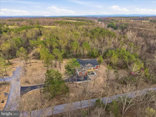 $599,900 | 831 Avanti Drive, Bunker Hill, WV 25413