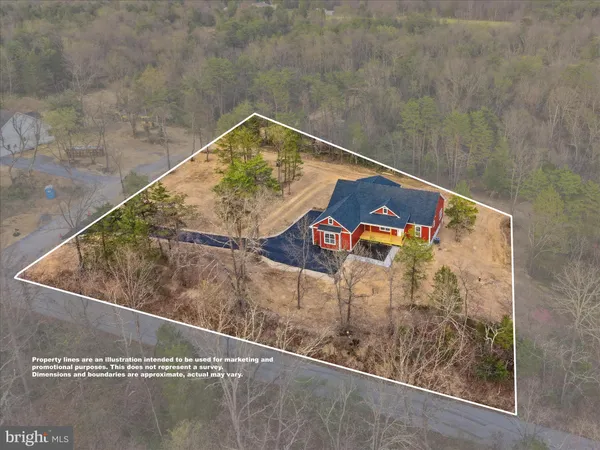 $599,900 | 831 Avanti Drive, Bunker Hill, WV 25413