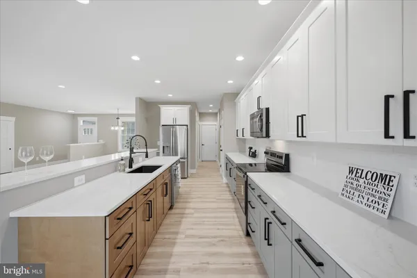 $599,900 | 831 Avanti Drive, Bunker Hill, WV 25413