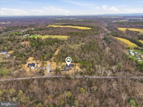 $599,900 | 831 Avanti Drive, Bunker Hill, WV 25413