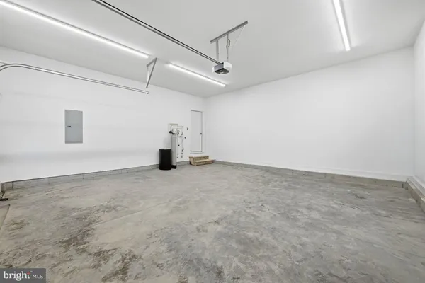 $599,900 | 831 Avanti Drive, Bunker Hill, WV 25413