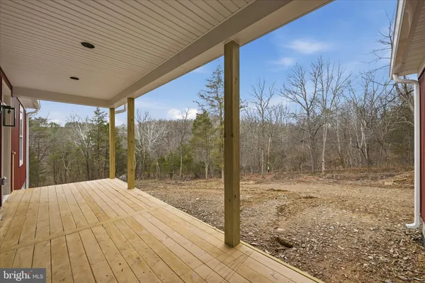 $599,900 | 831 Avanti Drive, Bunker Hill, WV 25413