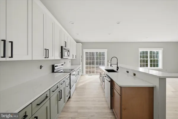 $599,900 | 831 Avanti Drive, Bunker Hill, WV 25413