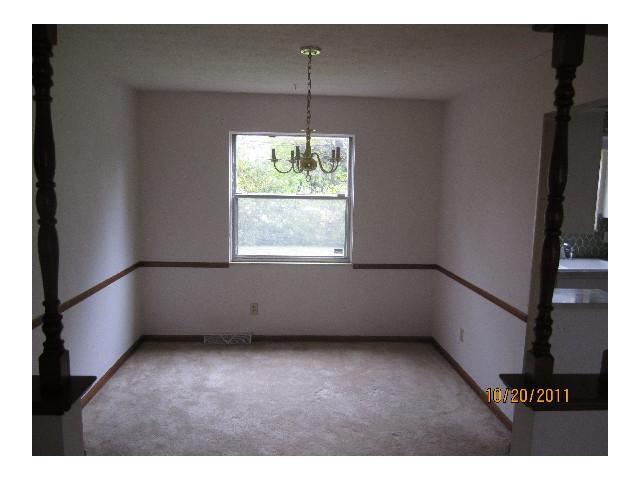 5424 Pine Bluff Road Columbus, OH 43229 - Photo 3 of 15 Gallery Image 3