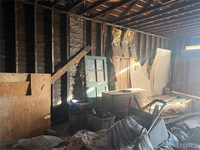 $39,900 | 3851 Illinois Avenue, St. Louis, MO 63118