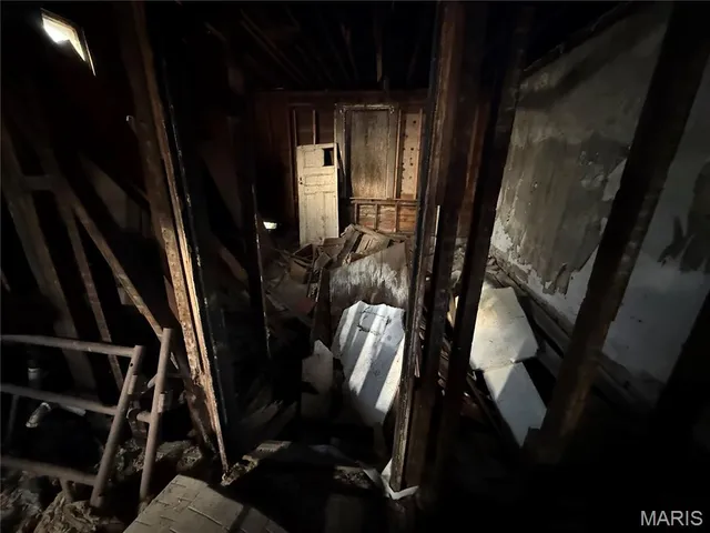 $39,900 | 3851 Illinois Avenue, St. Louis, MO 63118