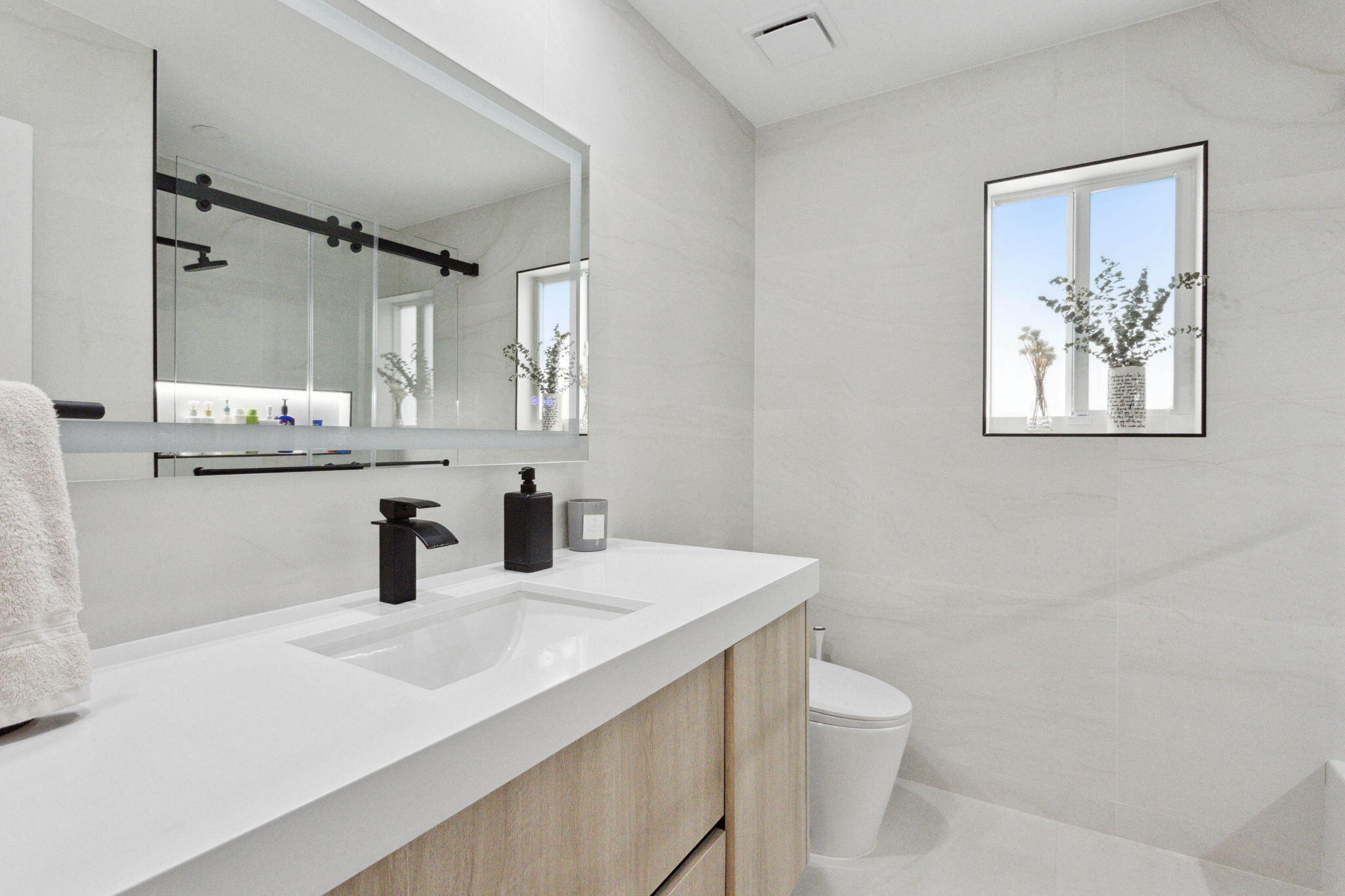 1560 Southwest 19th Street Boca Raton, FL 33486 - Photo 16 of 34 33-web-or-mls-0E2A2489