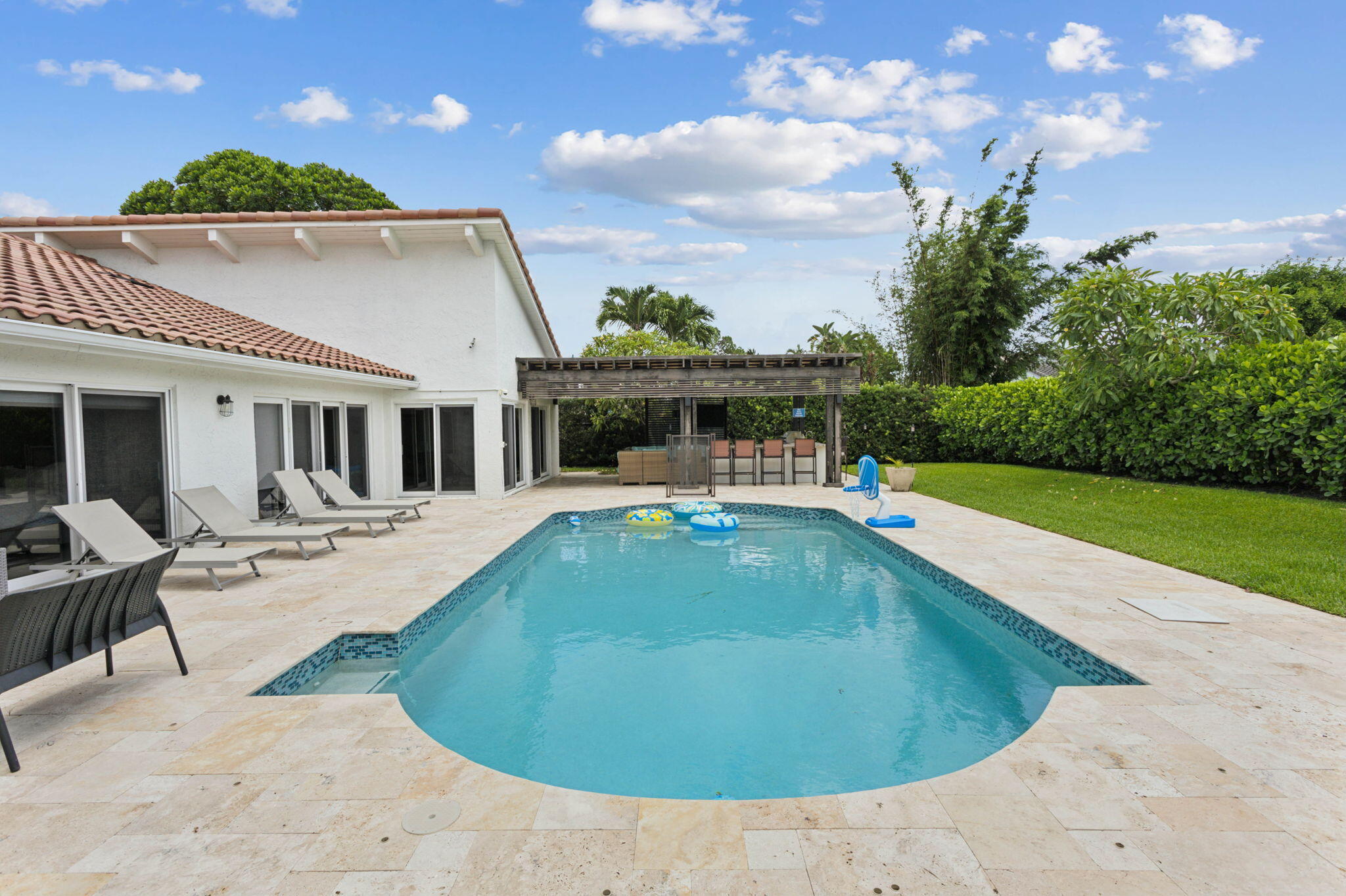 1560 Southwest 19th Street Boca Raton, FL 33486 - Photo 23 of 34 21-web-or-mls-0E2A2399