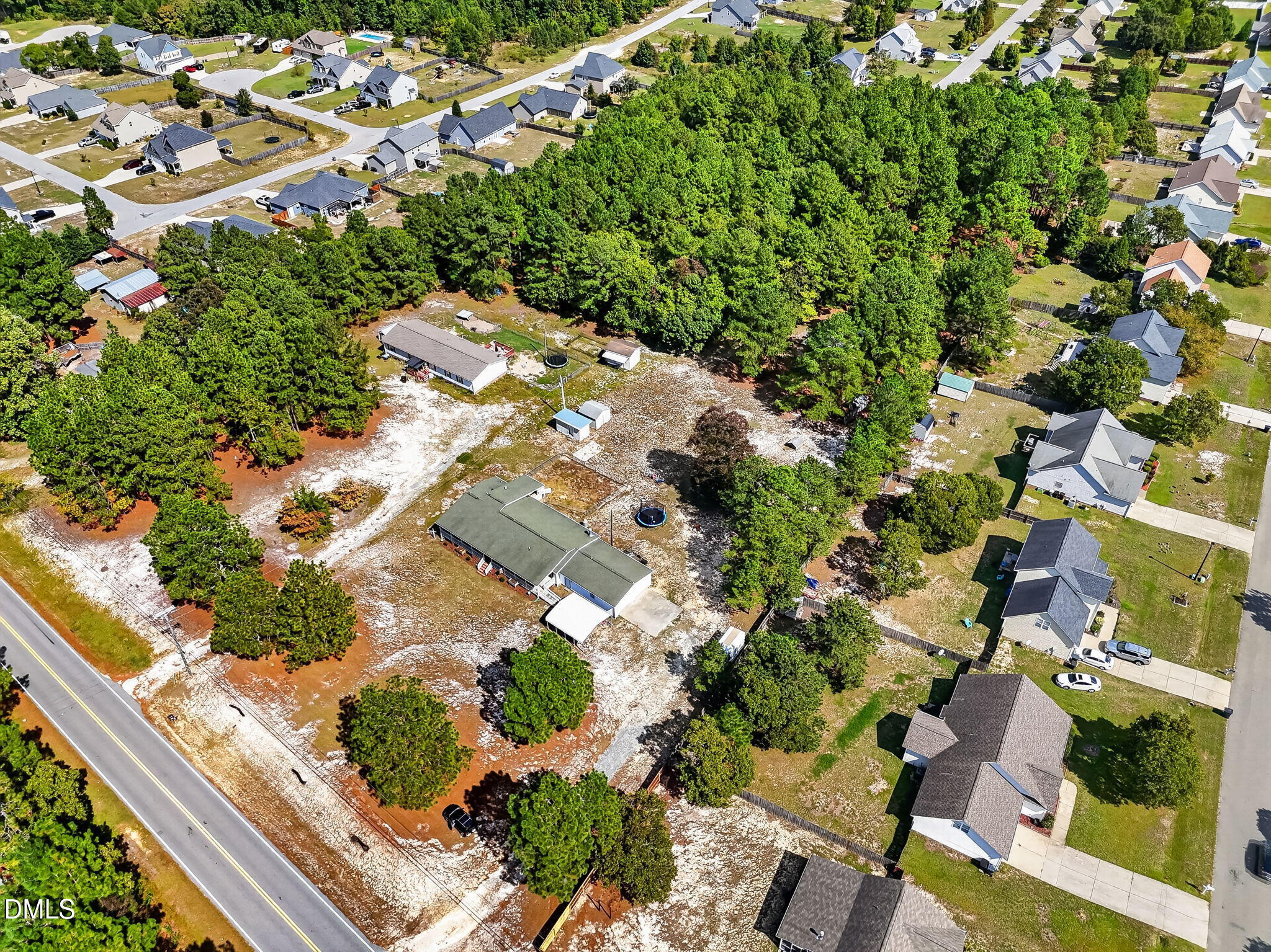 1229 Tingen Road Broadway, NC 27505 - Photo 33 of 37 52-web-or-mls-DJI_20260930133857_0254_D